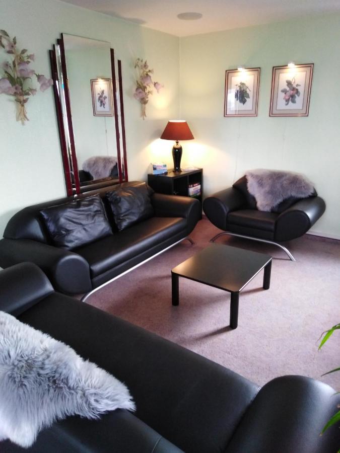 Landhaus Edelweiss Bed&Breakfast - Adults Only Neustadt am Rennsteig Eksteriør bilde