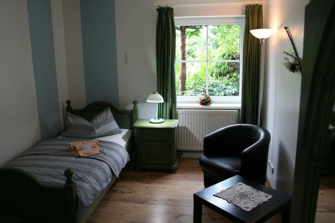 Landhaus Edelweiss Bed&Breakfast - Adults Only Neustadt am Rennsteig Eksteriør bilde